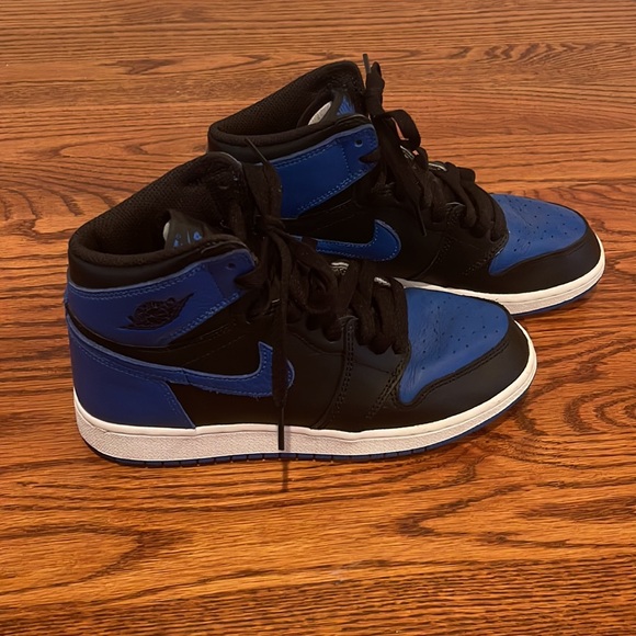 Youth Jordan 1 Retro Royal
